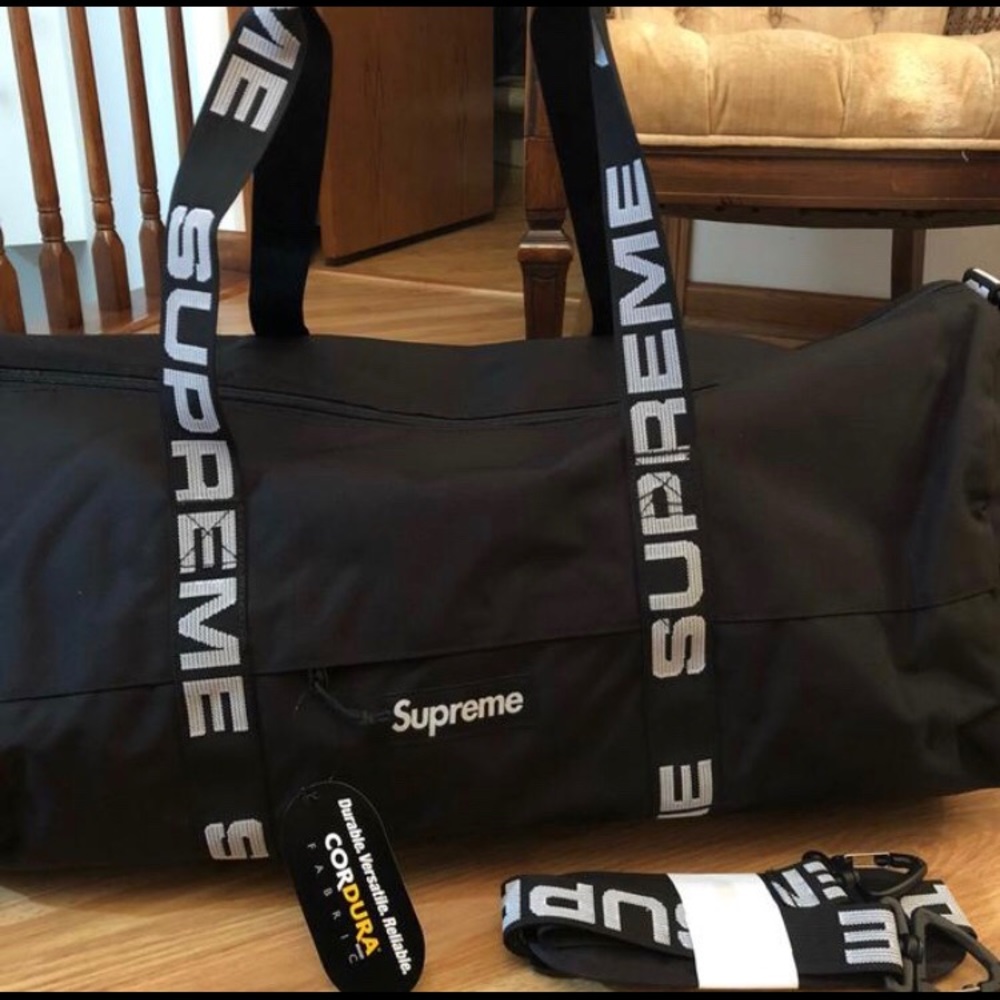 New - Supreme Large Black Duffle Bag